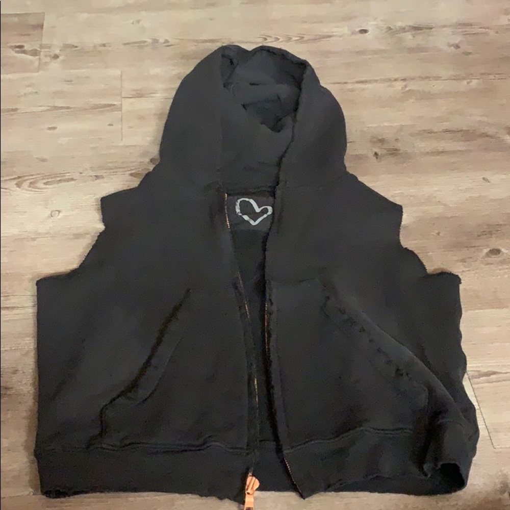 Frank and Eileen Tee Lab Vest